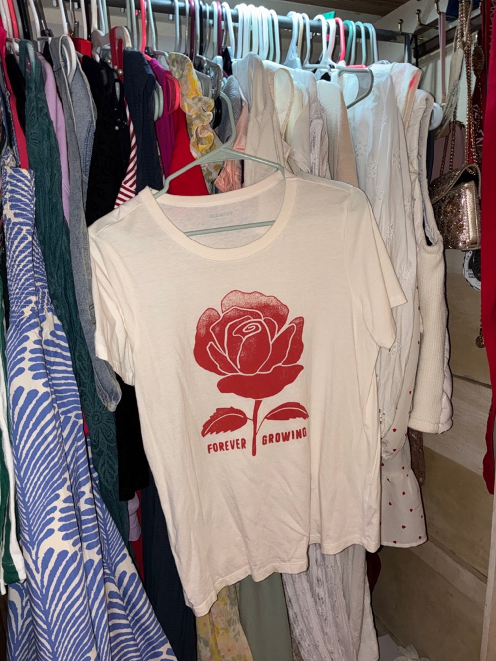 Old Navy White Short-Sleeve Tee with Red Rose Graphic